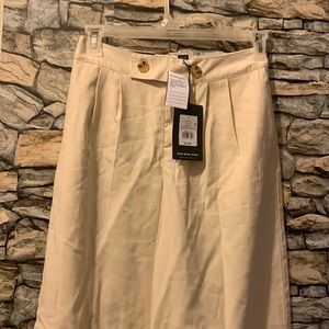 womens size 2, wide leg, brand new with tags